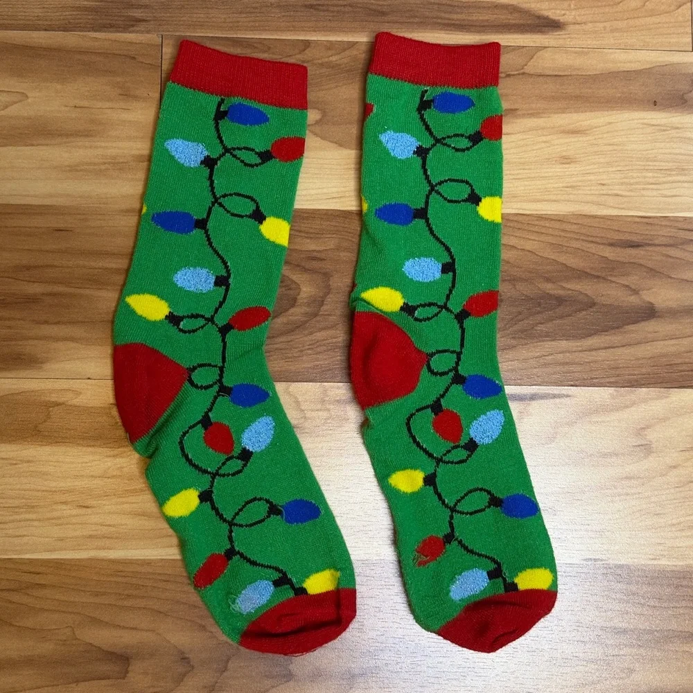 3 for $20 UNBRANDED Ladies Novelty Christmas Themed Crew Socks Santa Reindeer